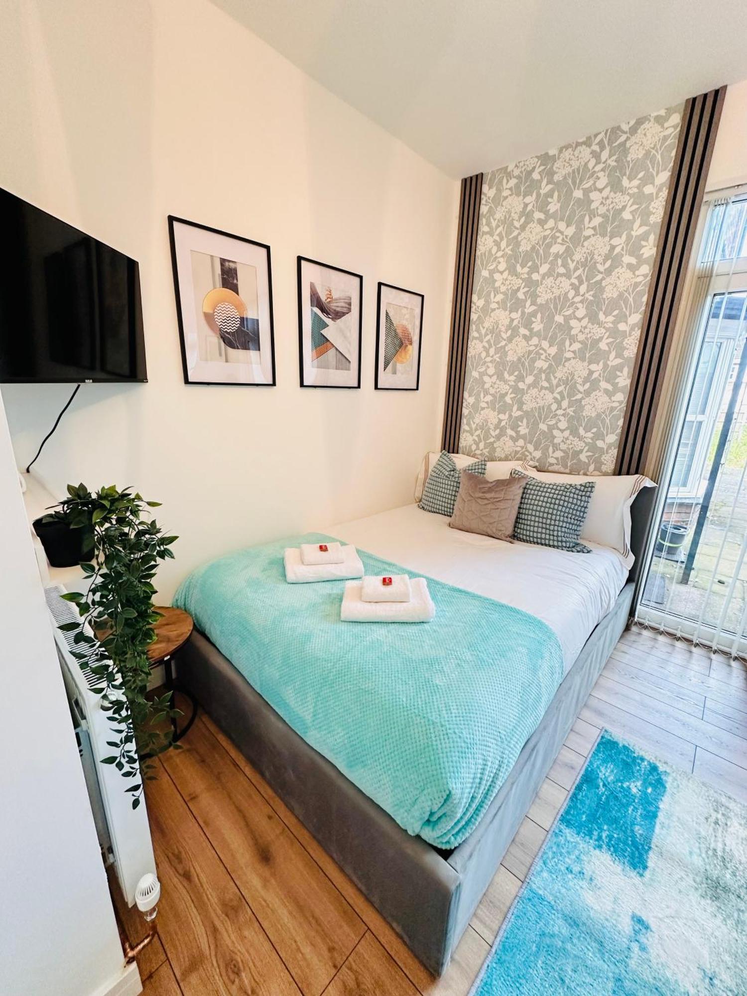 R2 - Elegant Private Room Opposite Queen Elizabeth Hospital - Harborne Birmingham Kültér fotó
